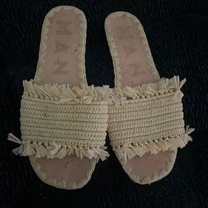 Beach sandals